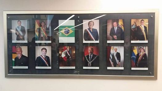 Mural dos chefes de estado na sede da União de Nações Sul-Americanas em Quito