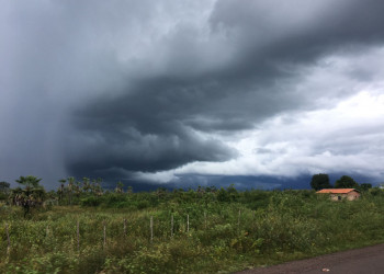 Inmet emite alerta de chuvas e ventos de até 60km/h no Piauí